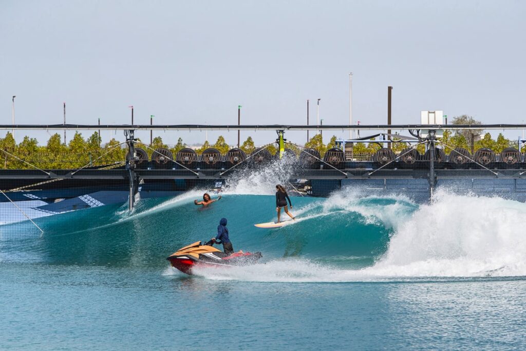 surf abu dhabi